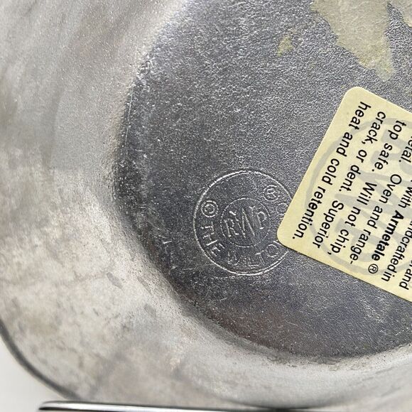 Vintage Wilton Armetale Pewter Oak Leaf & Acorn Serving Bowl 9" - Picture 5 of 6